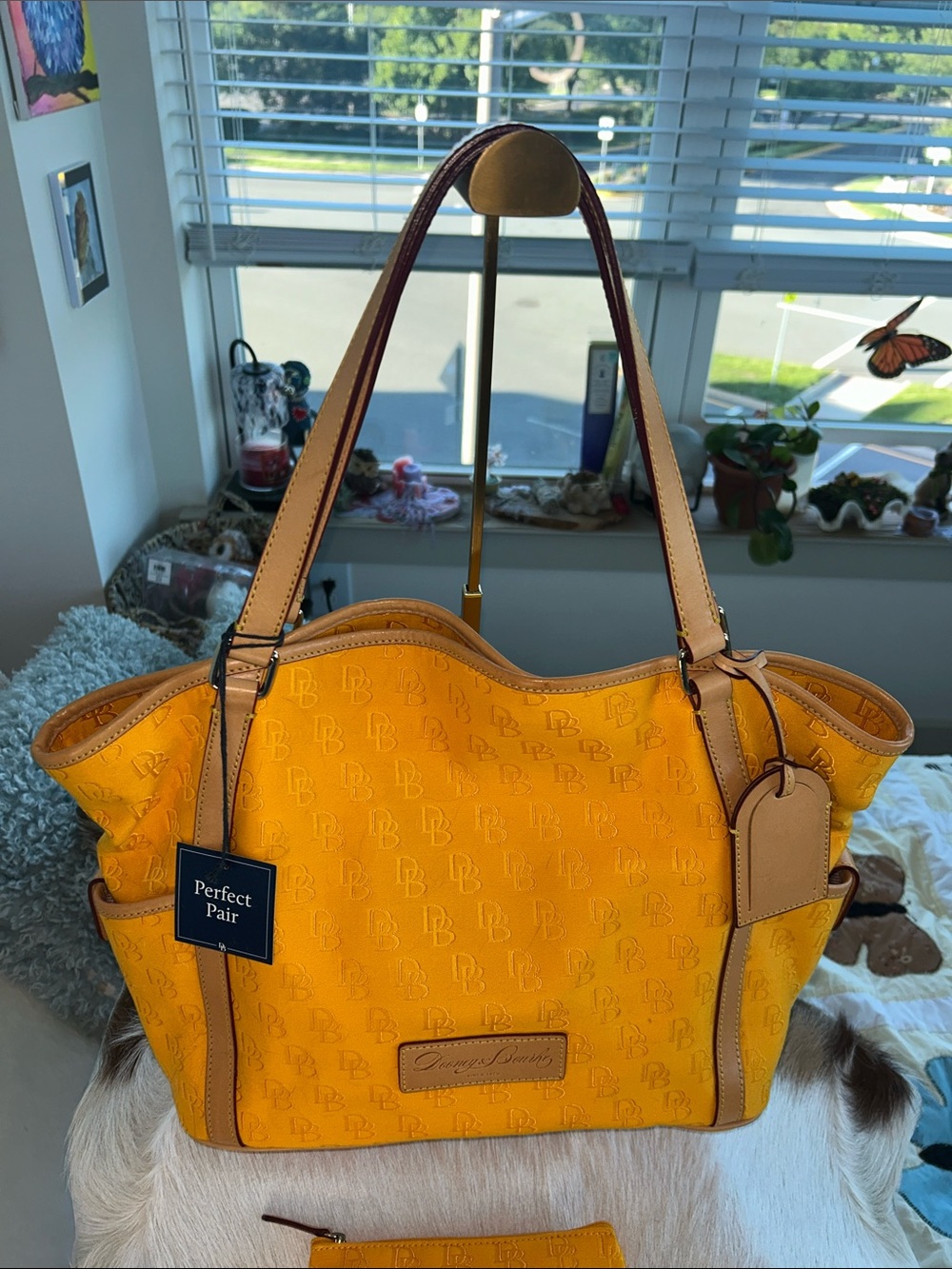 Dooney & Bourke Yellow Tote with Tan Trim and Matching Pouch 17”x 6.25”x 12” NWT - Picture 5 of 10